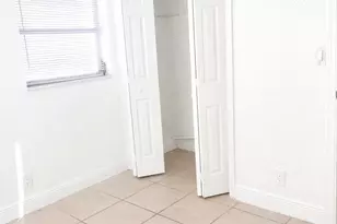 2120 NW 28th Ave, Fort Lauderdale, FL 33311 - Photo 15