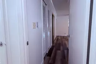 301 NE 14th Ave, Hallandale Beach, FL 33009 - Photo 21