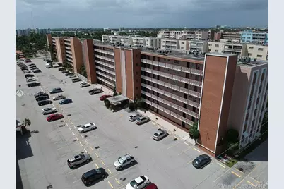 301 NE 14th Avenue #108, Hallandale Beach, FL 33009 - Photo 37