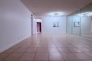 301 NE 14th Ave, Hallandale Beach, FL 33009 - Photo 15