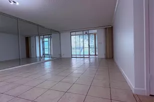 301 NE 14th Ave, Hallandale Beach, FL 33009 - Photo 11