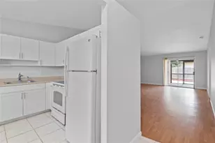 4325 NW 5th Ave, Deerfield Beach, FL 33064 - Photo 17