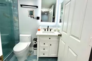 7302 S Devon Dr, Fort Lauderdale, FL 33321 - Photo 29