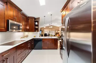 6660 NW 75th Pl, Parkland, FL 33067 - Photo 11