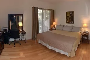 2601 NE 14th Ave, Wilton Manors, FL 33334 - Photo 13