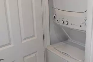 2601 NE 14th Ave, Wilton Manors, FL 33334 - Photo 19