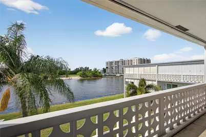 1001 N Riverside Drive #305, Pompano Beach, FL 33062 - Photo 5