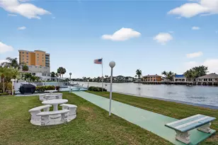 1001 N Riverside Dr, Pompano Beach, FL 33062 - Photo 27