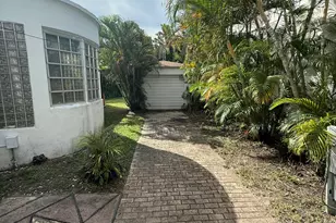2828 SW 7th Ave, Miami, FL 33129 - Photo 3