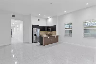 316 SW 16th Street #B, Fort Lauderdale, FL 33315 - Photo 25