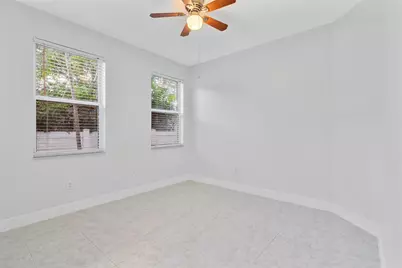 316 SW 16th Street #B, Fort Lauderdale, FL 33315 - Photo 21