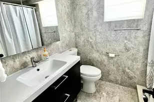 4311 Crystal Lake Dr, Deerfield Beach, FL 33064 - Photo 25