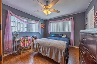 7733 Embassy Blvd, Miramar, FL 33023 - Photo 9