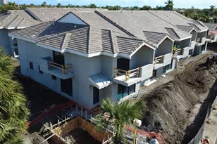 3871 NE 23rd Ave, Pompano Beach, FL 33064 - Photo 9