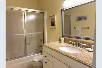 73 Royal Oak Court #206, Vero Beach, FL 32962 - Photo 11