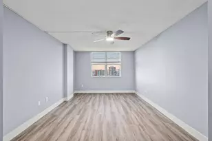 500 Bayview Dr, Sunny Isles Beach, FL 33160 - Photo 15