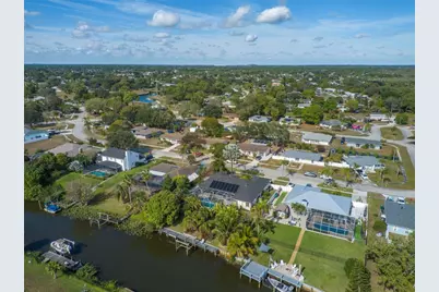 460 NE Cornwall Avenue, Port Saint Lucie, FL 34983 - Photo 57