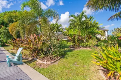 460 NE Cornwall Avenue, Port Saint Lucie, FL 34983 - Photo 37