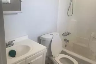 1451 NW 20th Ct, Fort Lauderdale, FL 33311 - Photo 13