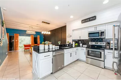 4466 Leo Lane, Palm Beach Gardens, FL 33410 - Photo 7