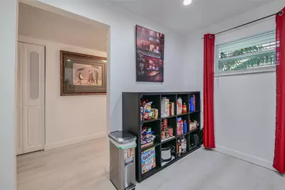 3930 Inverrary Boulevard #407-D, Lauderhill, FL 33319 - Photo 11