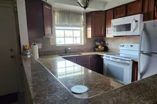 1901 Indian River Blvd Unit, Vero Beach, FL 32960 - Photo 17