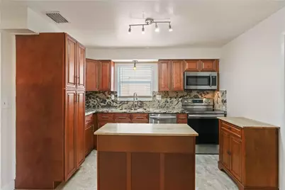 51 NE 49th Street, Fort Lauderdale, FL 33334 - Photo 7