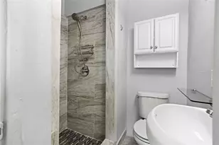 51 NE 49th St, Fort Lauderdale, FL 33334 - Photo 17