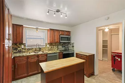 51 NE 49th Street, Fort Lauderdale, FL 33334 - Photo 9