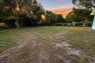 2903 Ave R, Fort Pierce, FL 34947 - Photo 13
