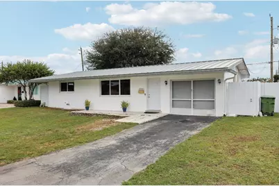 8700 NW 11th Street, Pembroke Pines, FL 33024 - Photo 1