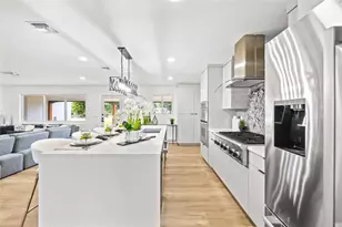 3400 NE 17th Way, Oakland Park, FL 33334 - Photo 3