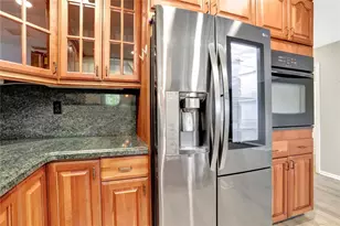 3213 NE 16th St, Pompano Beach, FL 33062 - Photo 13