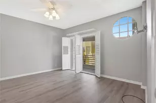 3213 NE 16th St, Pompano Beach, FL 33062 - Photo 17