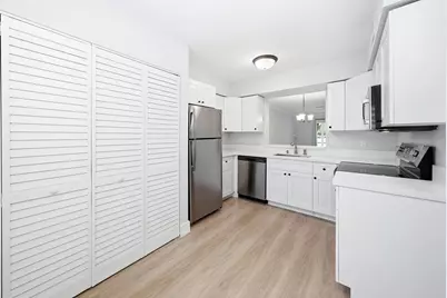 2214 S Cypress Bend Drive #106, Pompano Beach, FL 33069 - Photo 3