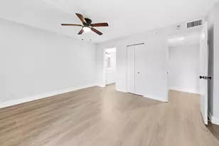 2214 S Cypress Bend Dr, Pompano Beach, FL 33069 - Photo 23