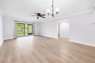 2214 S Cypress Bend Dr, Pompano Beach, FL 33069 - Photo 3