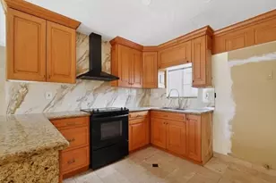 18123 SW 154th Ave, Miami, FL 33187 - Photo 7
