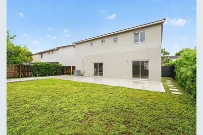 18123 SW 154th Avenue, Miami, FL 33187 - Photo 3