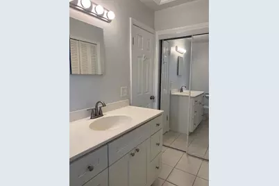 1129 NE 17th Terrace #4, Fort Lauderdale, FL 33304 - Photo 5