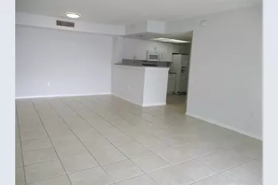 5045 Wiles Road #206, Coconut Creek, FL 33073 - Photo 9