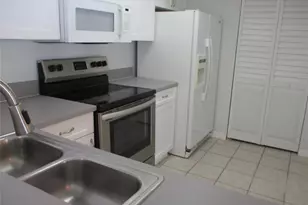 5045 Wiles Rd, Coconut Creek, FL 33073 - Photo 7