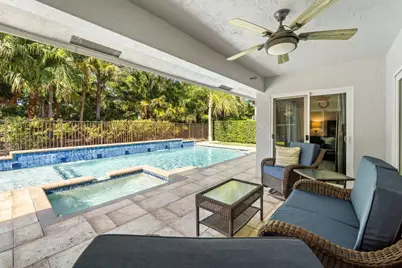 1695 Lakeshore Circle, Weston, FL 33326 - Photo 25