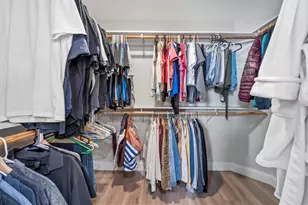 1695 Lakeshore Cir, Weston, FL 33326 - Photo 23