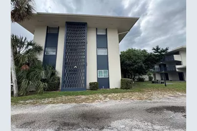 1150 E Sample Road #101, Pompano Beach, FL 33064 - Photo 17