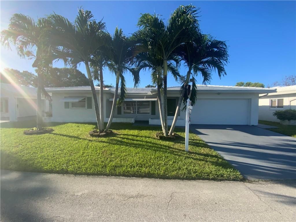 7104 NW 70th St - 7104 NW 70th St, Tamarac, FL 33321 Luxury Property | Jose Angel Pina
