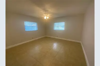 7104 NW 70th Street, Tamarac, FL 33321 - Photo 21