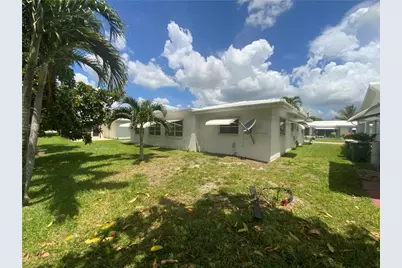 7104 NW 70th Street, Tamarac, FL 33321 - Photo 29