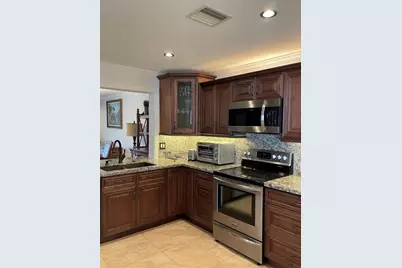 449 S Deer Creek Lake Point Lane, Deerfield Beach, FL 33442 - Photo 3