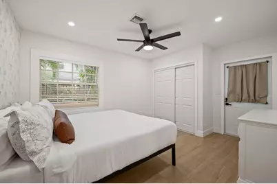739 NE 17th Road, Fort Lauderdale, FL 33304 - Photo 11